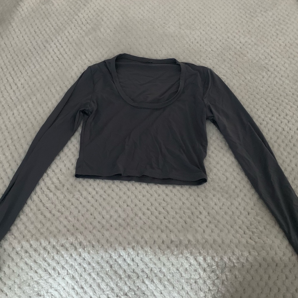 Grey workout top